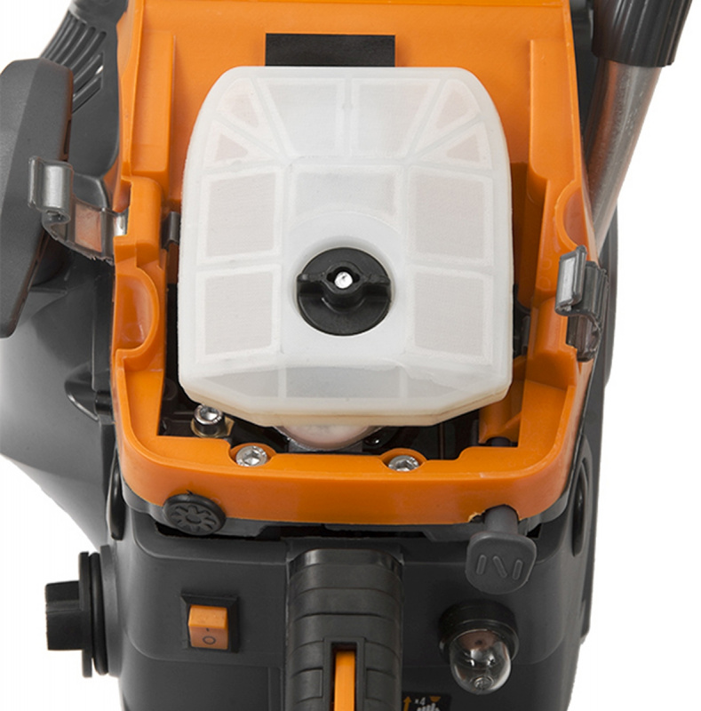 Бензопила Daewoo DACS 4516 3.1л.с. дл.шины:16" (40cm) — миниатюра 3
