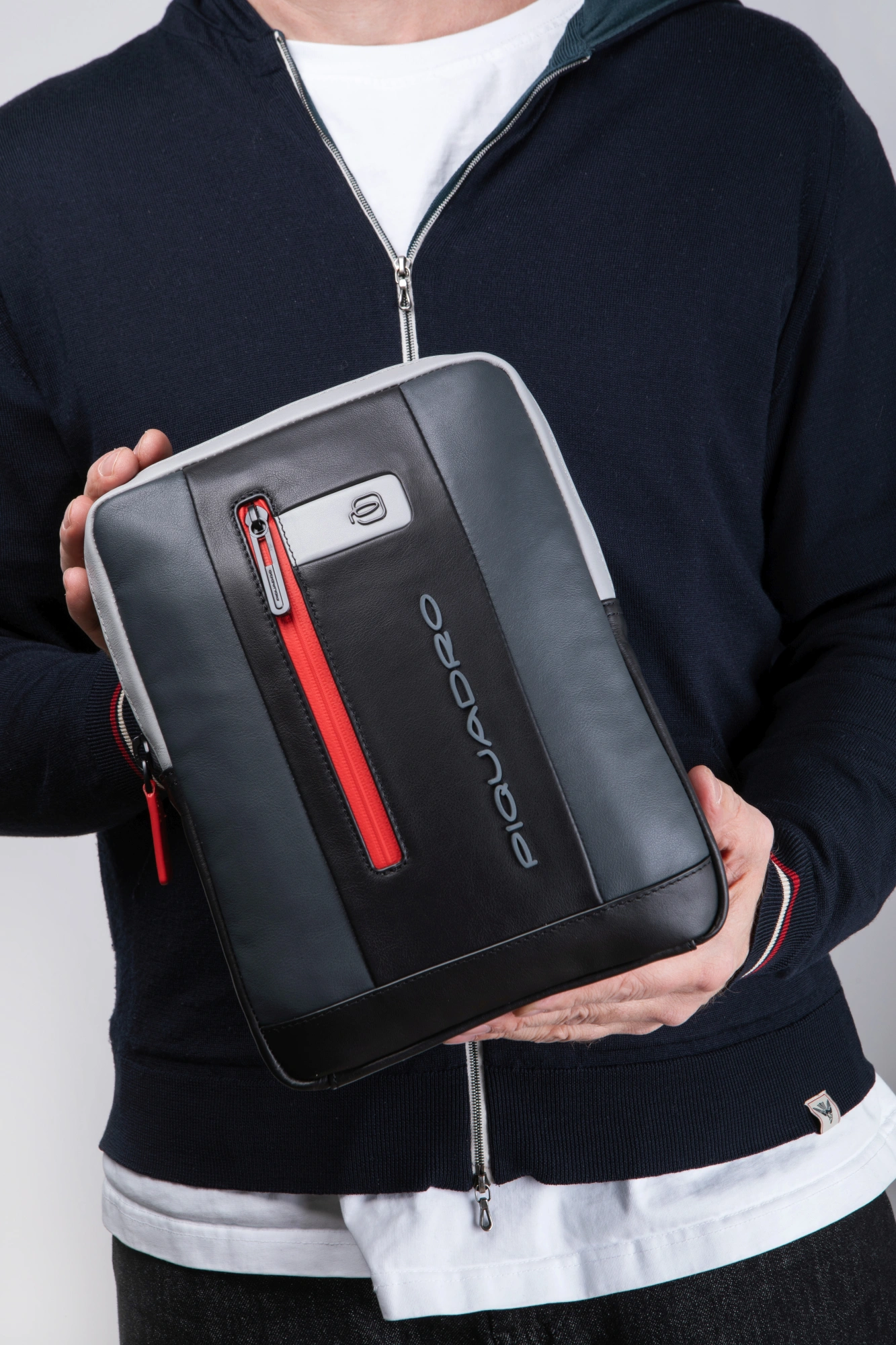 Сумка мужская Piquadro Urban CA1816UB00/GRN серая/черная натур.кожа — миниатюра 8