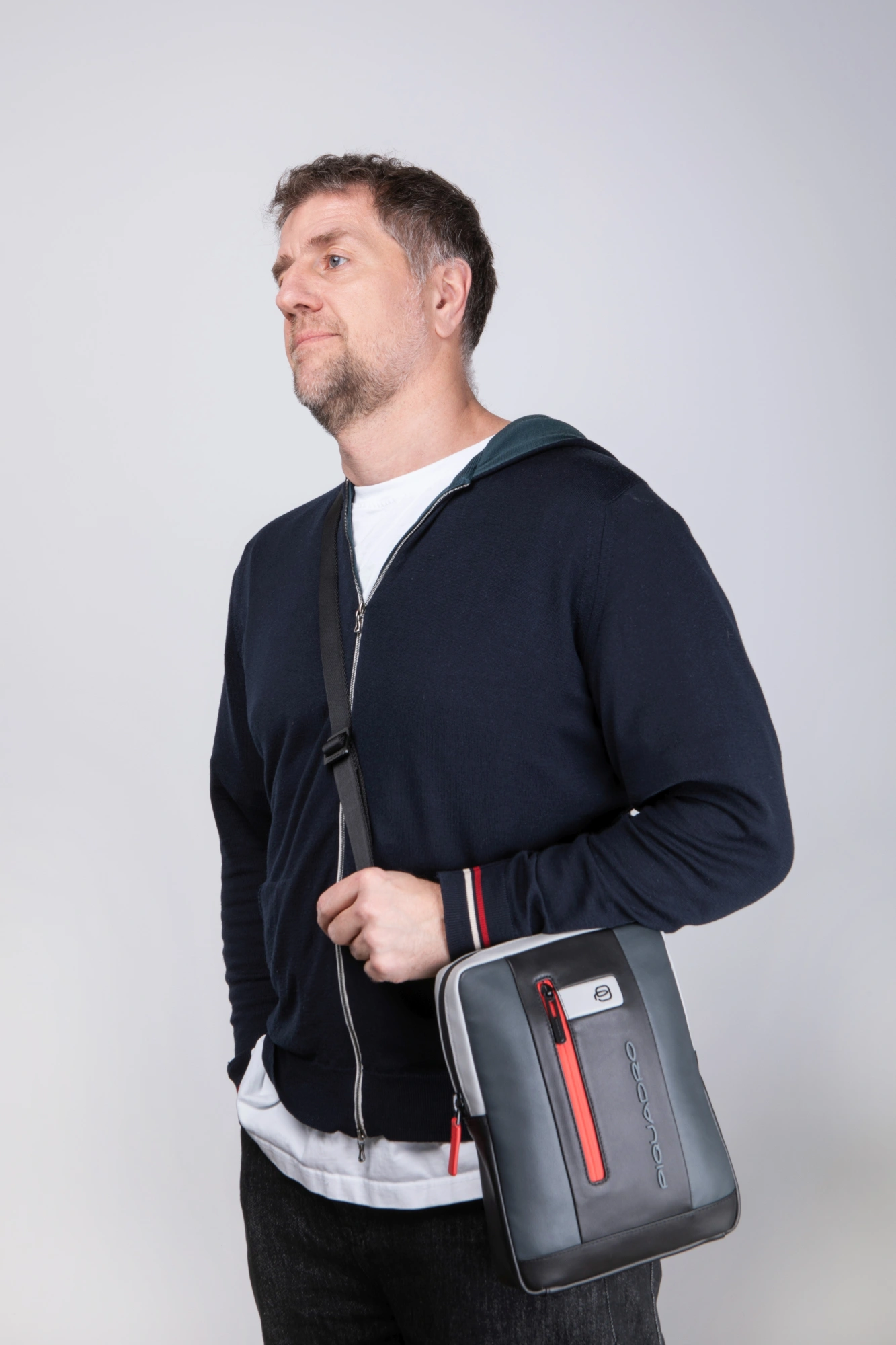 Сумка мужская Piquadro Urban CA1816UB00/GRN серая/черная натур.кожа — миниатюра 9