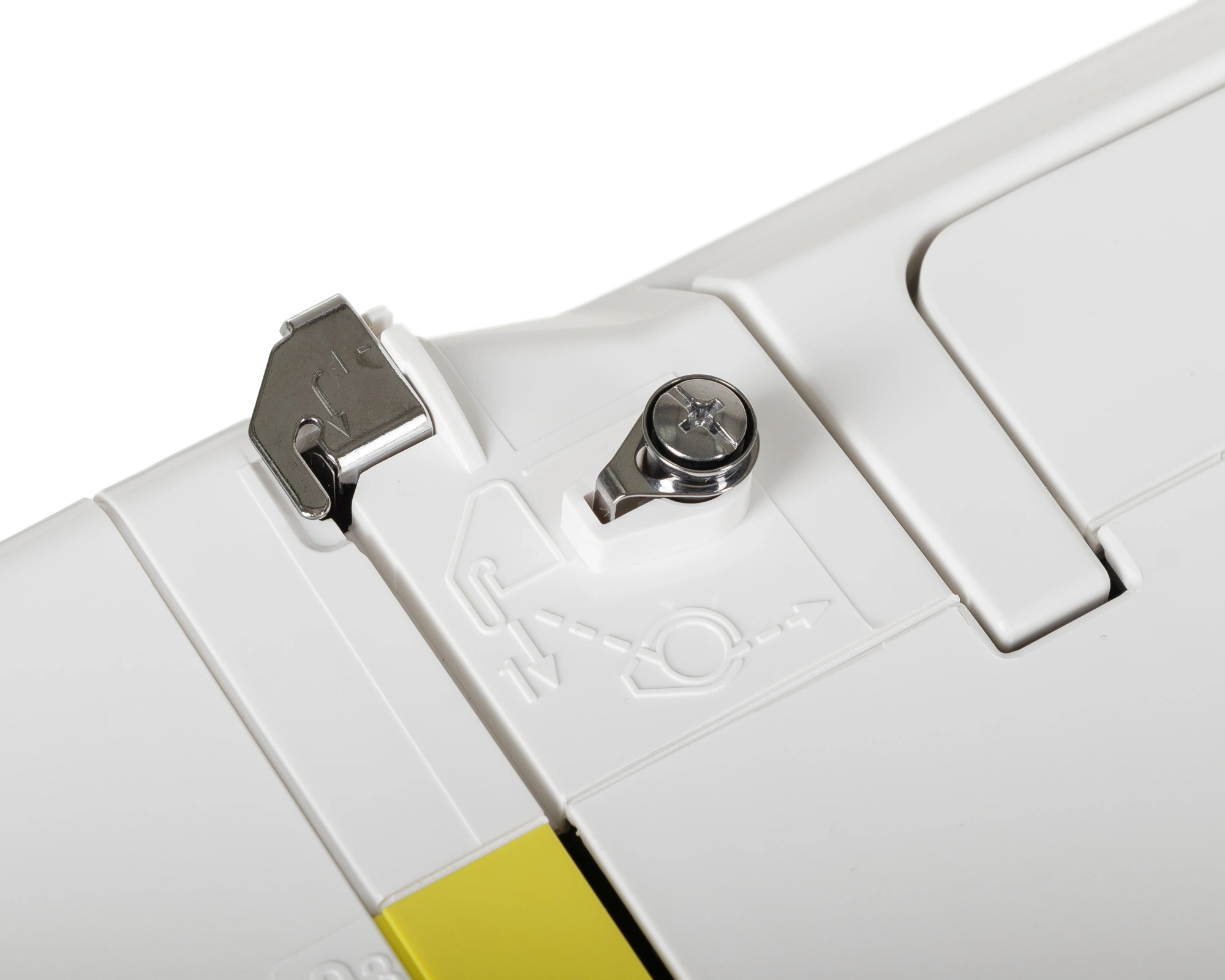 Швейная машина Janome Excellent Stitch 18A белый — миниатюра 14
