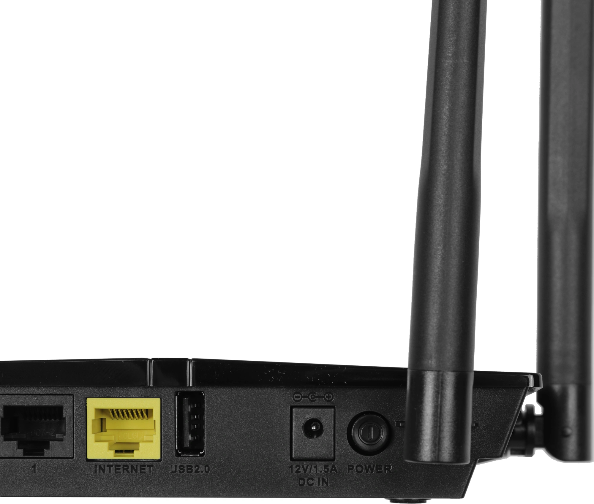 Роутер беспроводной D-Link DIR-1260/RU/R1A AC1200 10/100/1000BASE-TX/4G ready черный — миниатюра 9