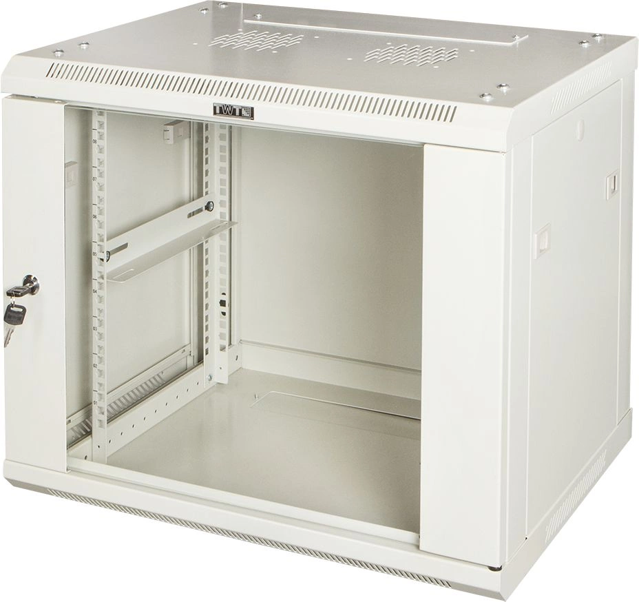 Шкаф коммутационный Lanmaster (TWT-CBW3G-15U-6X6-GY) настенный 15U 600x600мм пер.дв.стекл 2 бок.пан. задн.дв.спл.стал.лист 60кг серый 441мм 768мм IP20 сталь