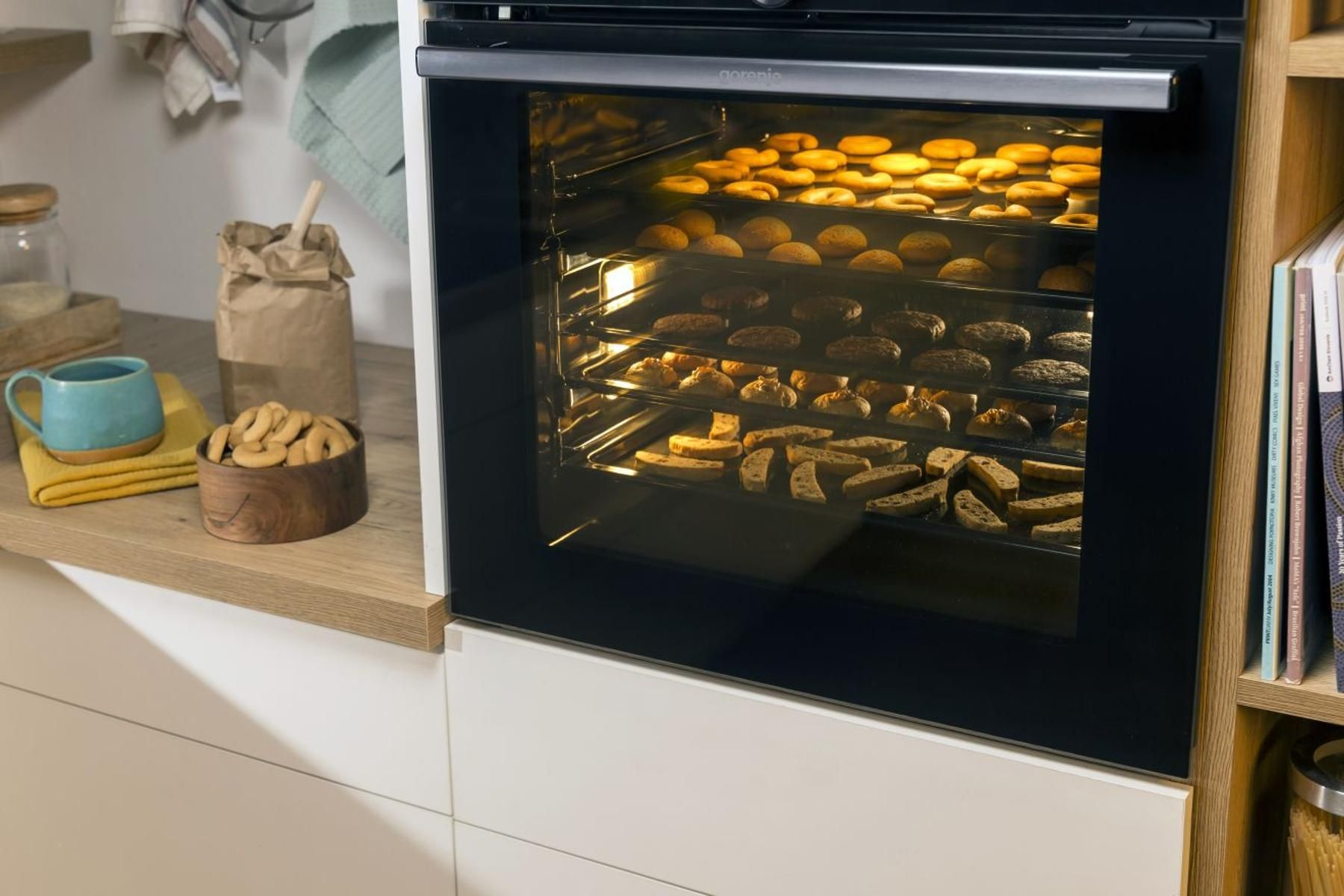 Духовой шкаф Электрический Gorenje BO6735E05X нержавеющая сталь/черный — миниатюра 2