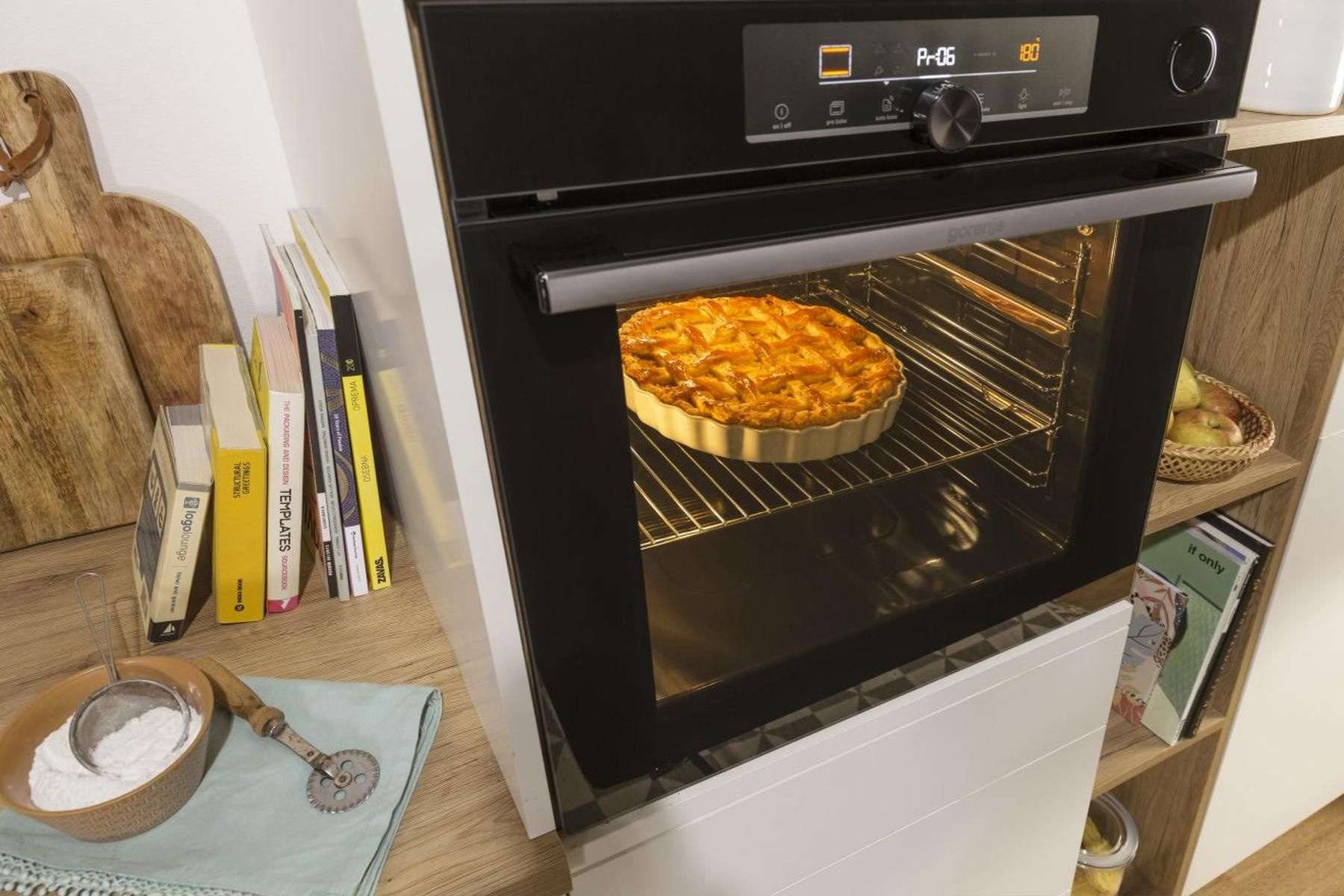 Духовой шкаф Электрический Gorenje BO6735E05X нержавеющая сталь/черный — миниатюра 7