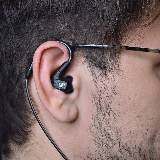 Наушники вкладыши Sennheiser IE 300 1.25м черный проводные крепление за ухом (509104) — миниатюра 10