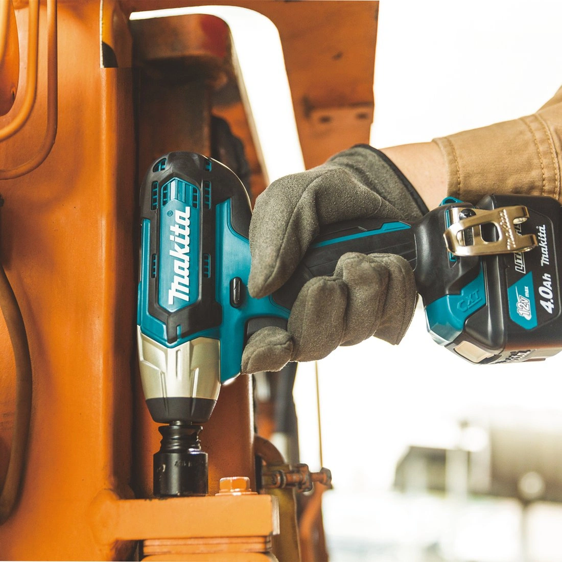 Гайковерт Makita TW140DWAE аккум. патрон:квад.3/8" (кейс в комплекте) — миниатюра 3