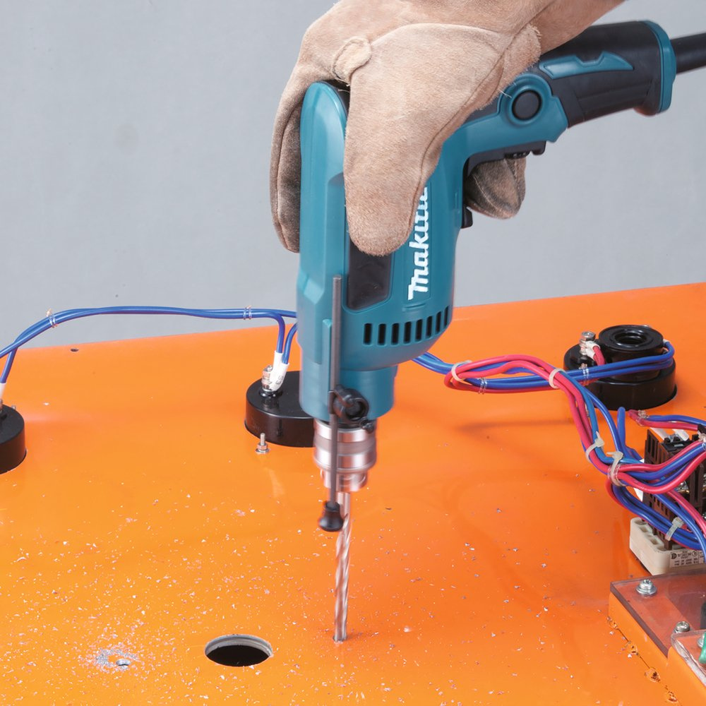 Дрель безударная Makita DP2010 370Вт ключевой реверс — миниатюра 2