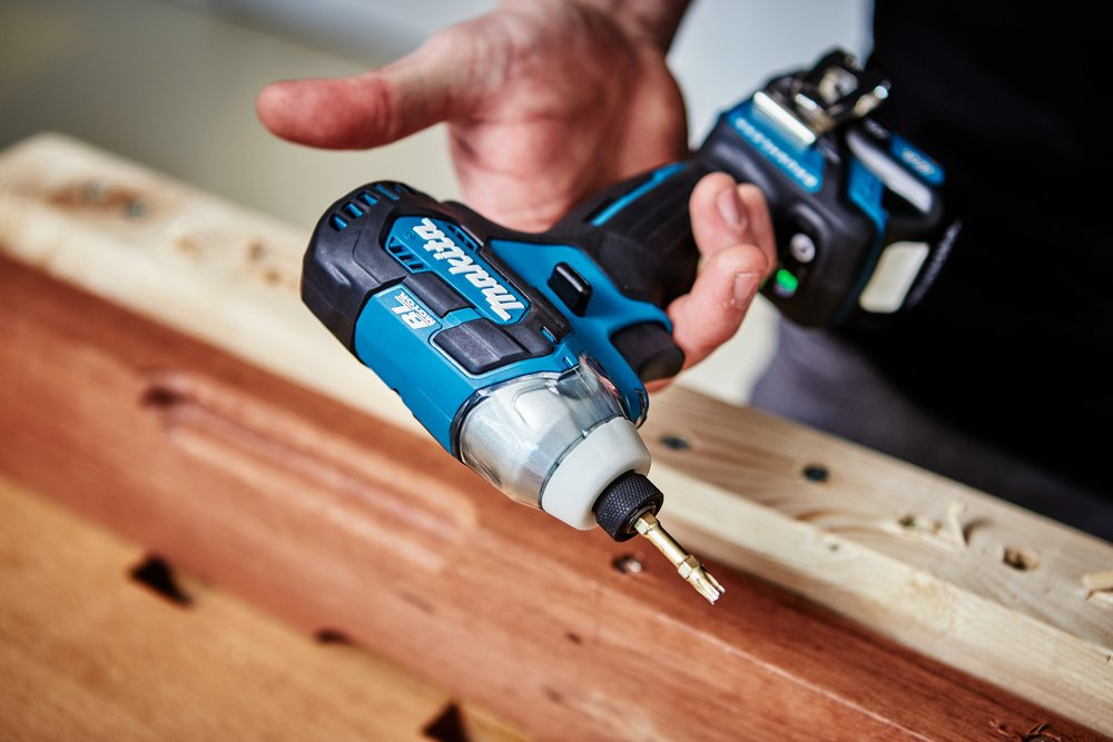 Шуруповерт Makita TD111DZ аккум. патрон:шестигр.1/4" — миниатюра 4