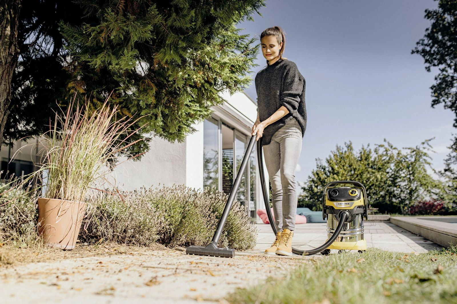 Строительный пылесос Karcher WD 5 S V-25/5/22 1100Вт (уборка: сухая/сбор воды/выдув) желтый — миниатюра 2