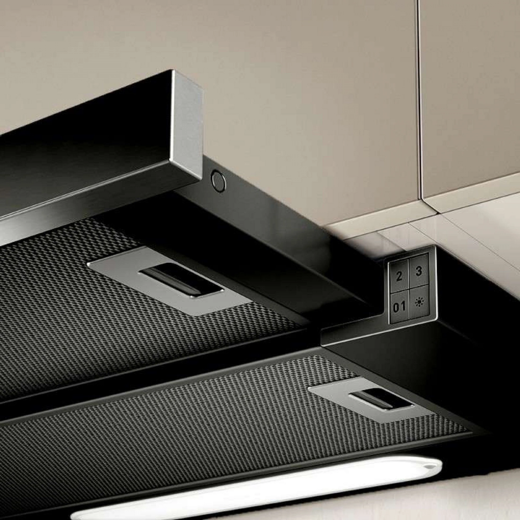 Вытяжка встраиваемая Elica Elite 14 Lux BL/A/50 черный управление: кнопочное (1 мотор) — миниатюра 3