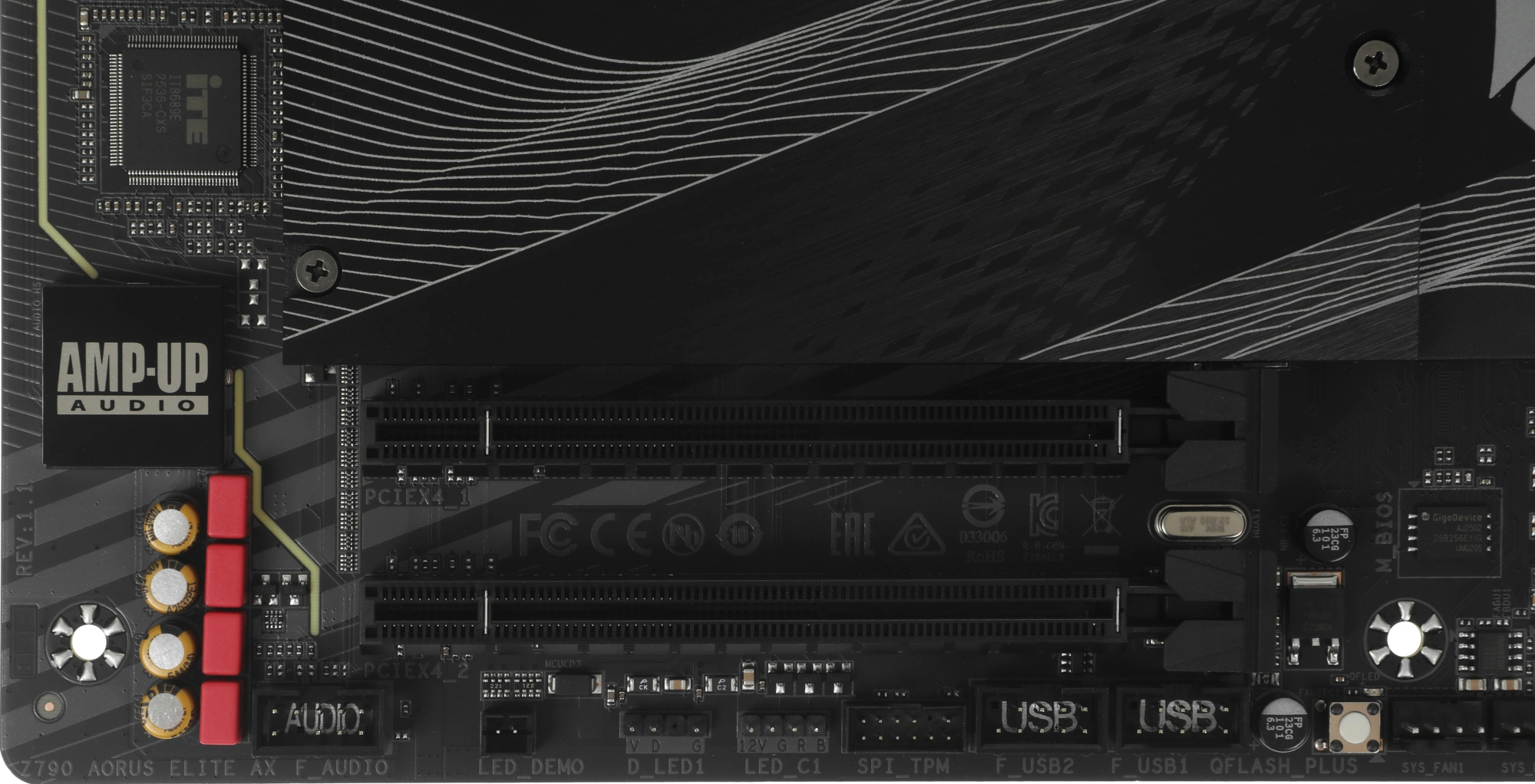 Материнская плата Gigabyte Z790 AORUS ELITE AX Soc-1700 Intel Z790 4xDDR5 ATX AC`97 8ch(7.1) 2.5Gg RAID+HDMI+DP — миниатюра 4
