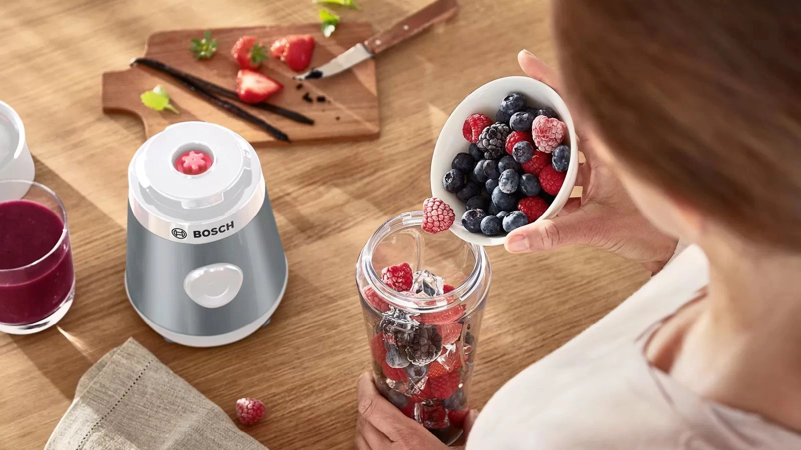 Блендер стационарный Bosch VitaPower Serie 2 MMB2111T 450Вт серебристый — миниатюра 4