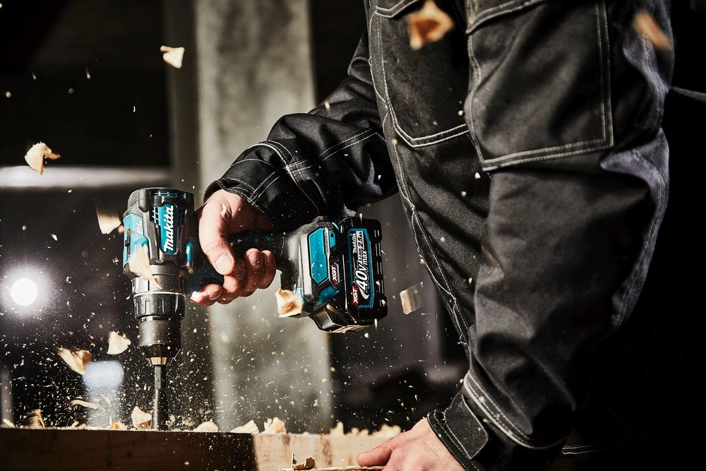 Дрель-шуруповерт Makita DF001GD201 аккум. патрон:быстрозажимной (кейс в комплекте) — миниатюра 13