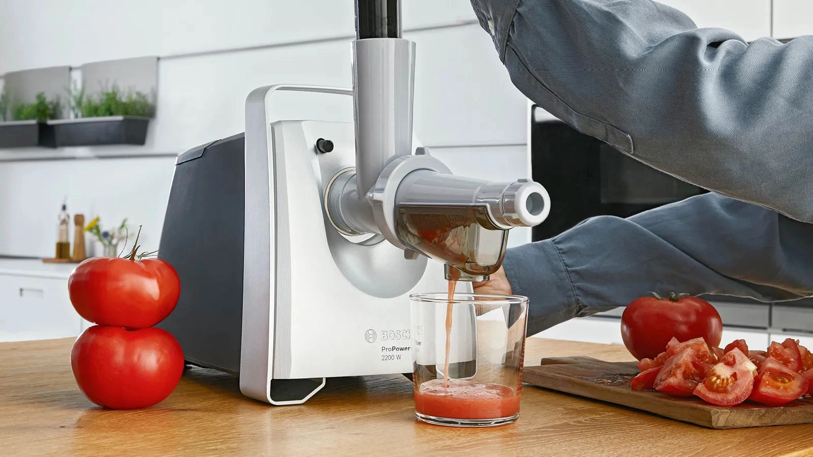Мясорубка Bosch MFW68660 2200Вт черный — миниатюра 7