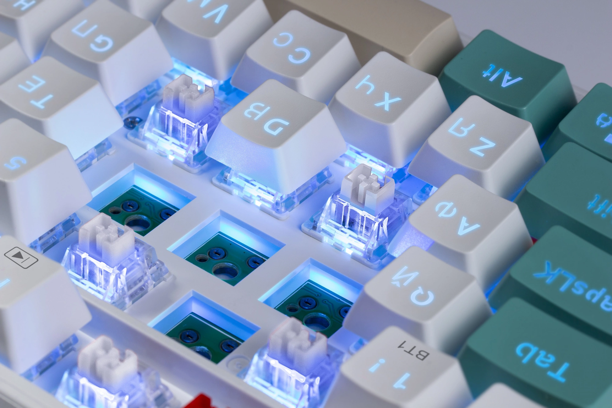 Клавиатура Redragon Veigar механическая белый/синий USB беспроводная BT/Radio for gamer LED (71476) кабель 1.5м — миниатюра 3