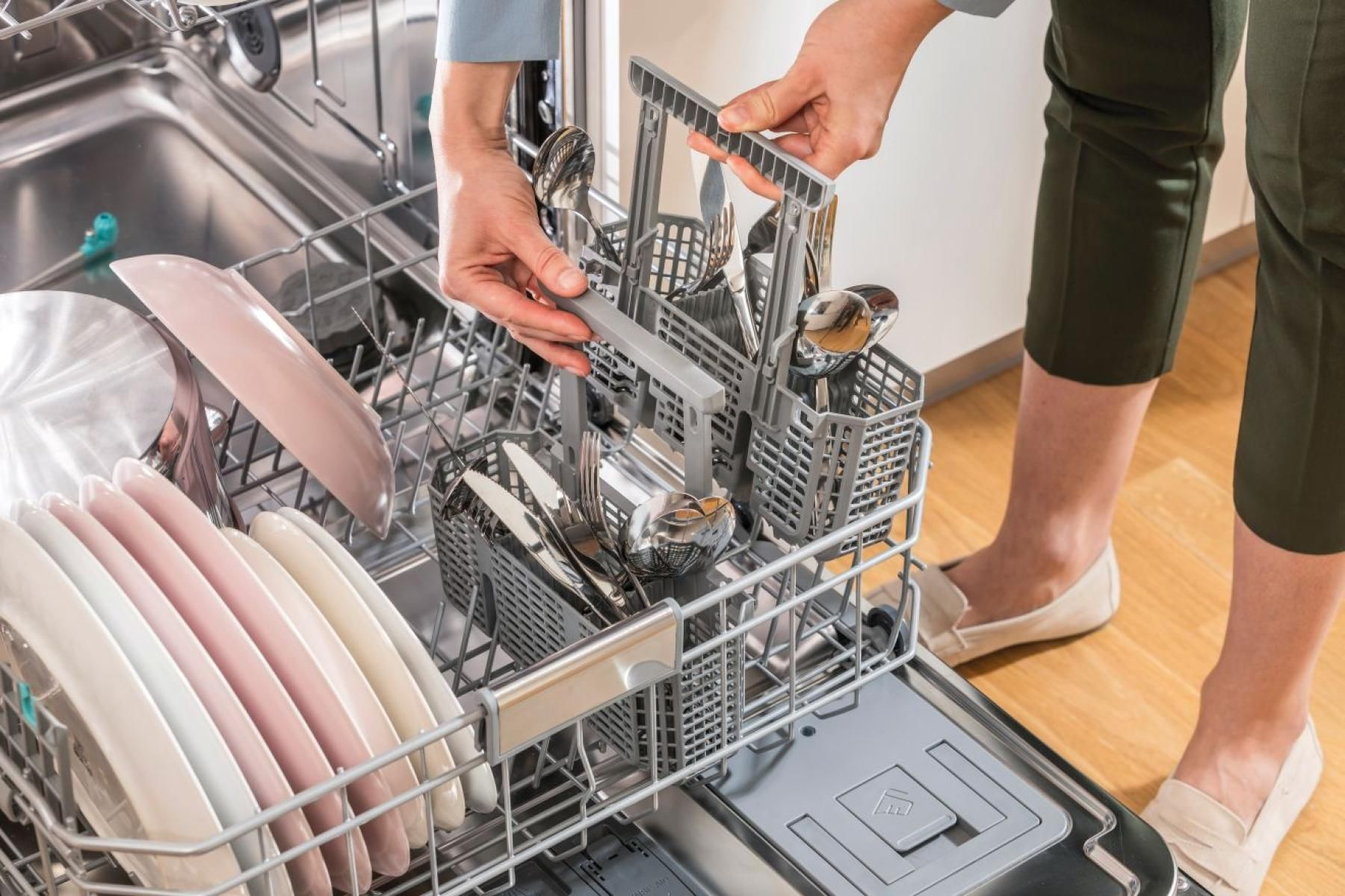 Посудомоечная машина встраив. Gorenje GV642E90 1900Вт полноразмерная — миниатюра 4
