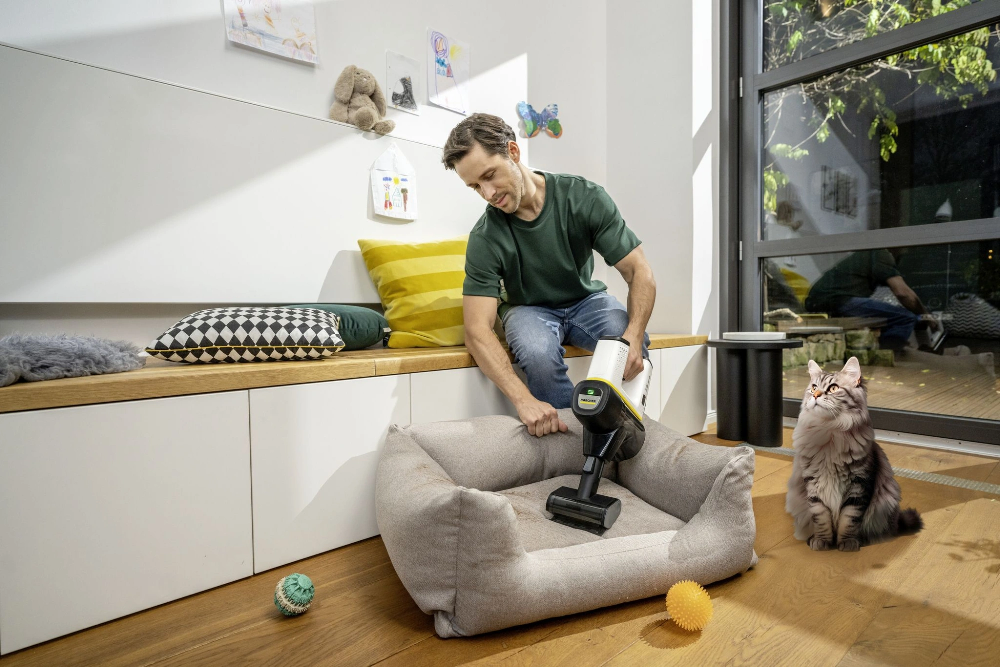 Пылесос Karcher VC 6 Cordless серебристый/белый — миниатюра 2