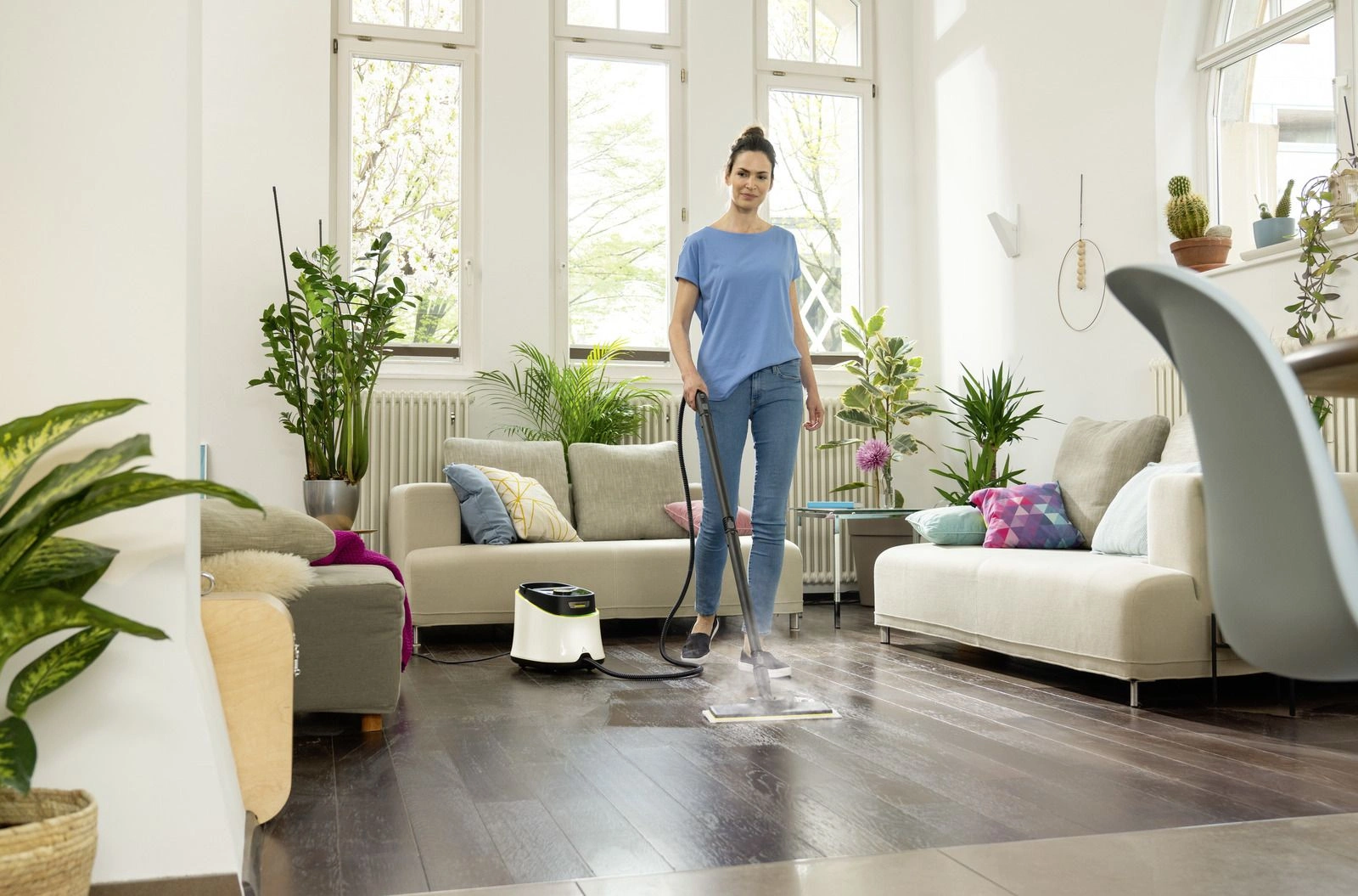 Пароочиститель напольный Karcher EasyFix SC 3 Deluxe 1900Вт белый — миниатюра 4