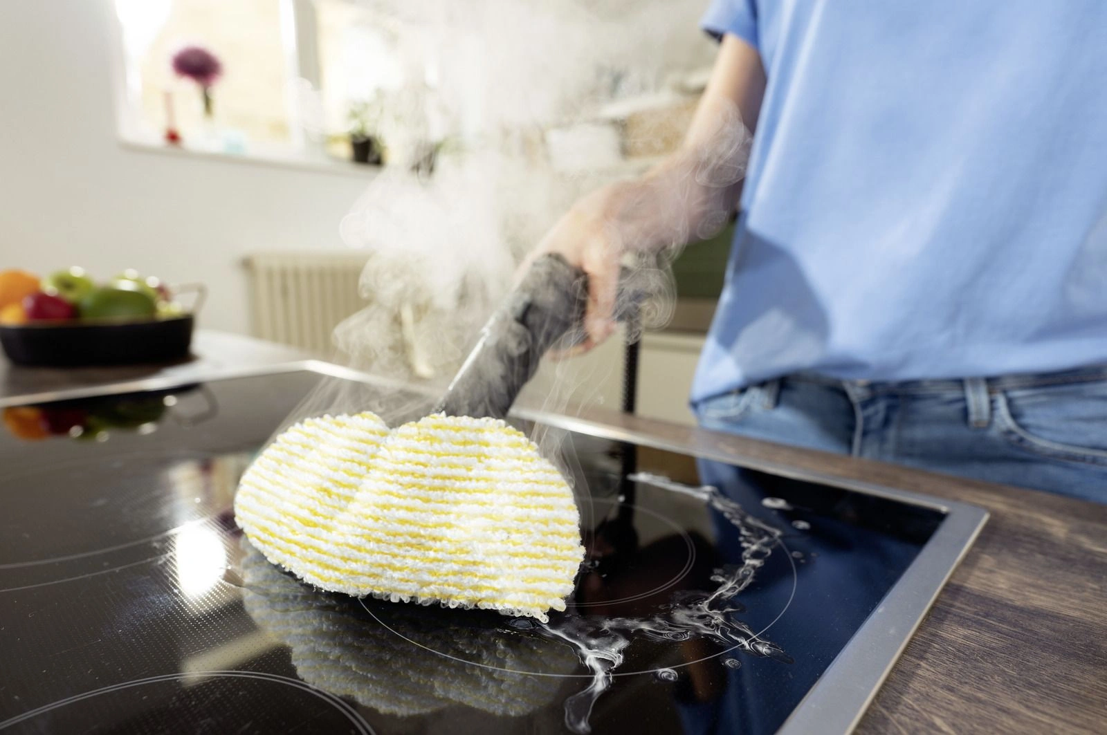 Пароочиститель напольный Karcher EasyFix SC 3 Deluxe 1900Вт белый — миниатюра 5