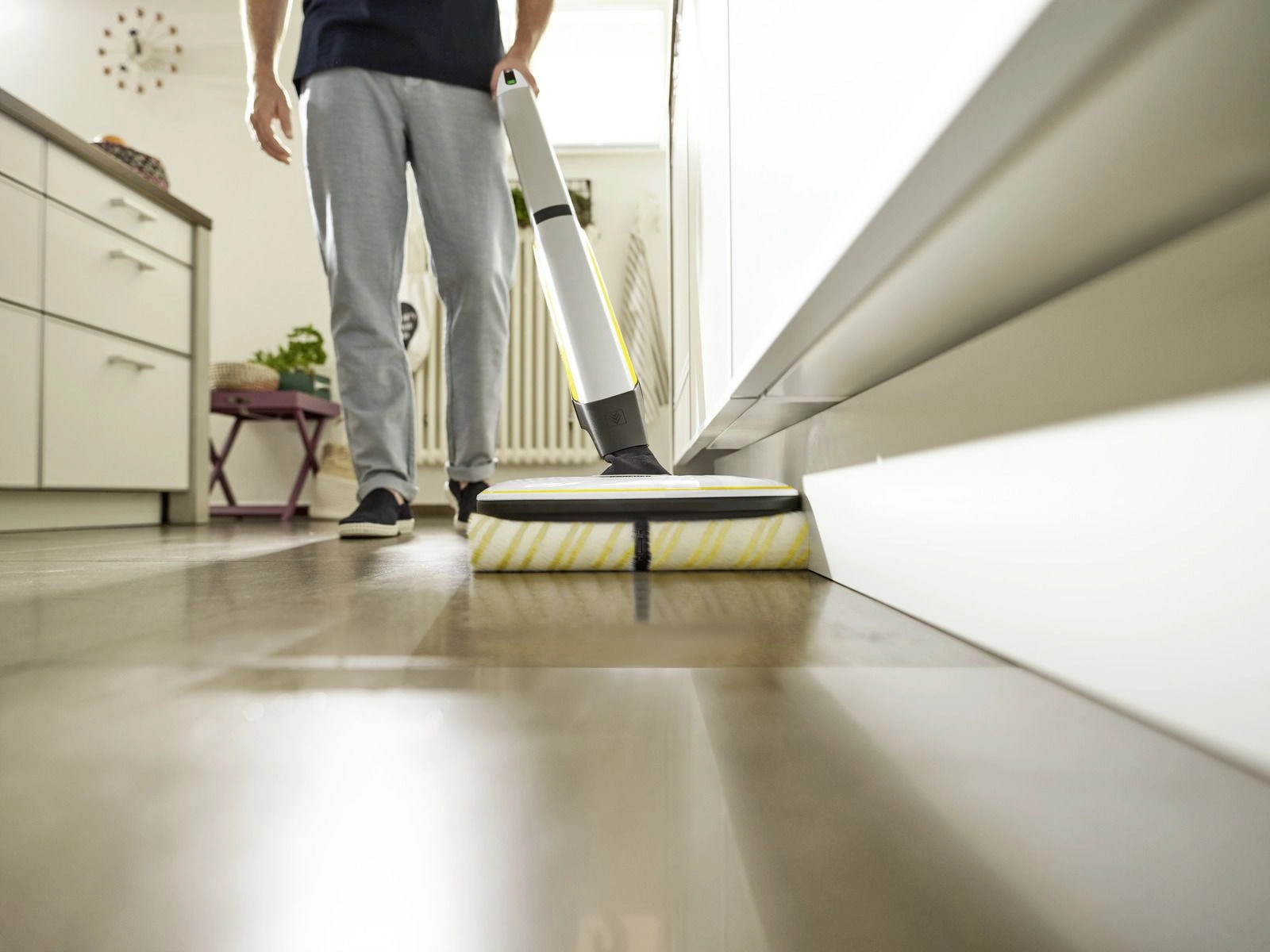 Электрошвабра Karcher FC 7 Cordless белый — миниатюра 6