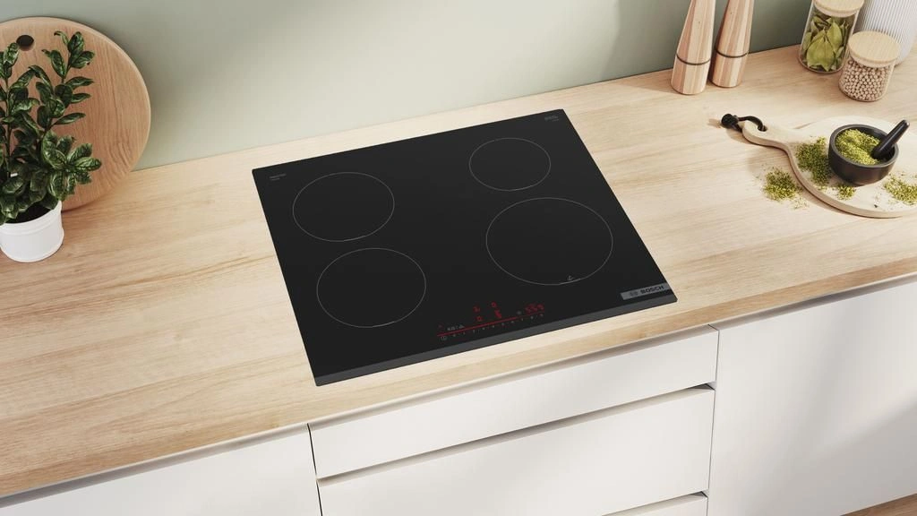 Индукционная варочная поверхность Bosch PIE631HB1E черный — миниатюра 2