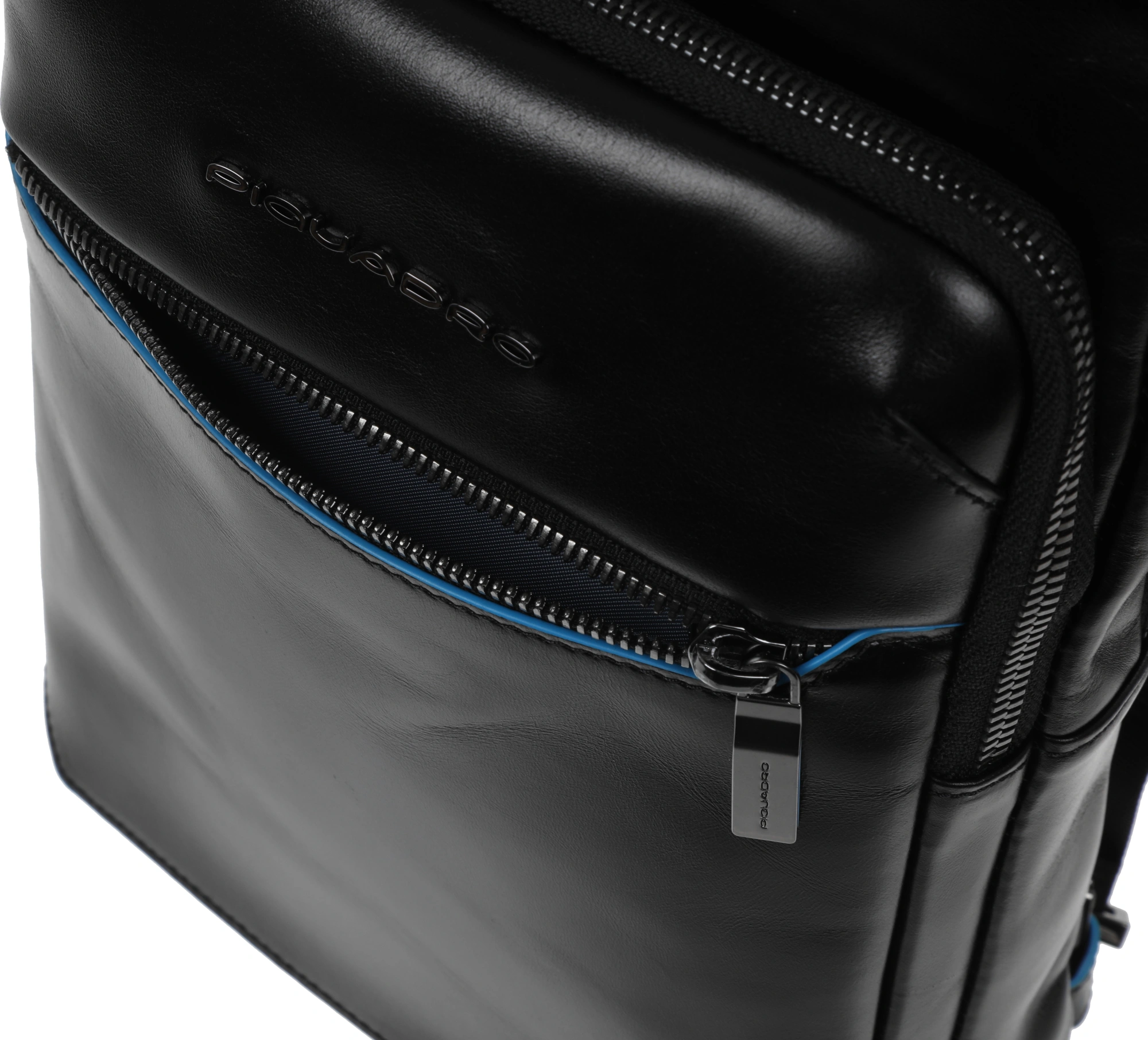Рюкзак слинг мужской Piquadro Blue Square CA6589B2/N черный натур.кожа — миниатюра 10