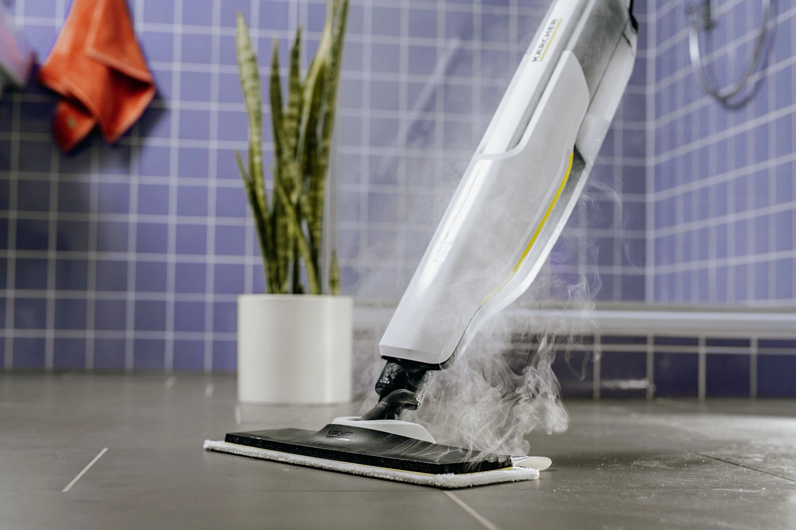 Швабра паровая Karcher SC 2 Upright AE *EU 1600Вт белый — миниатюра 8