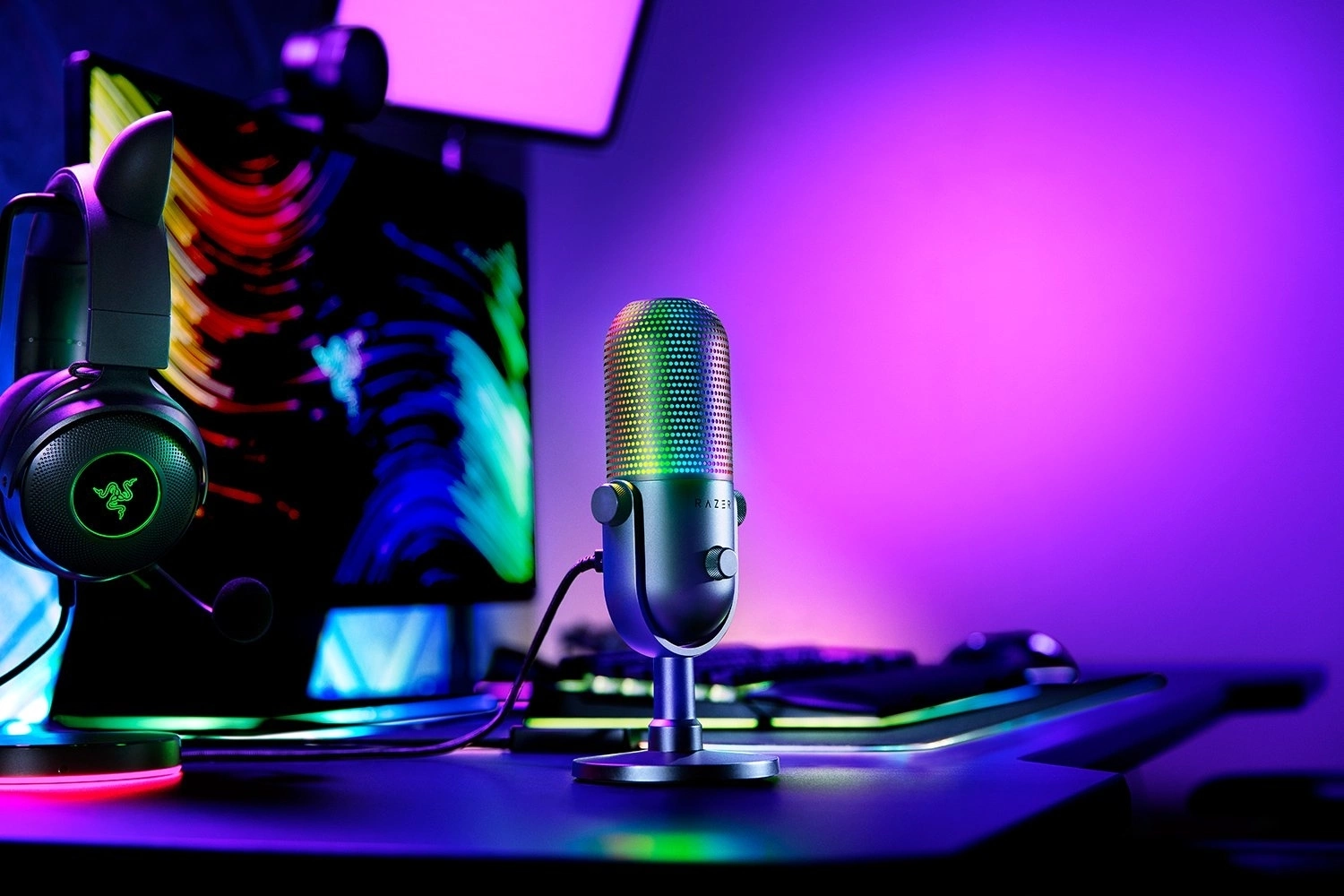 Микрофон проводной Razer Seiren V3 Chroma черный — миниатюра 6