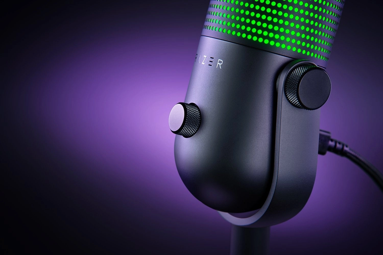Микрофон проводной Razer Seiren V3 Chroma черный — миниатюра 8