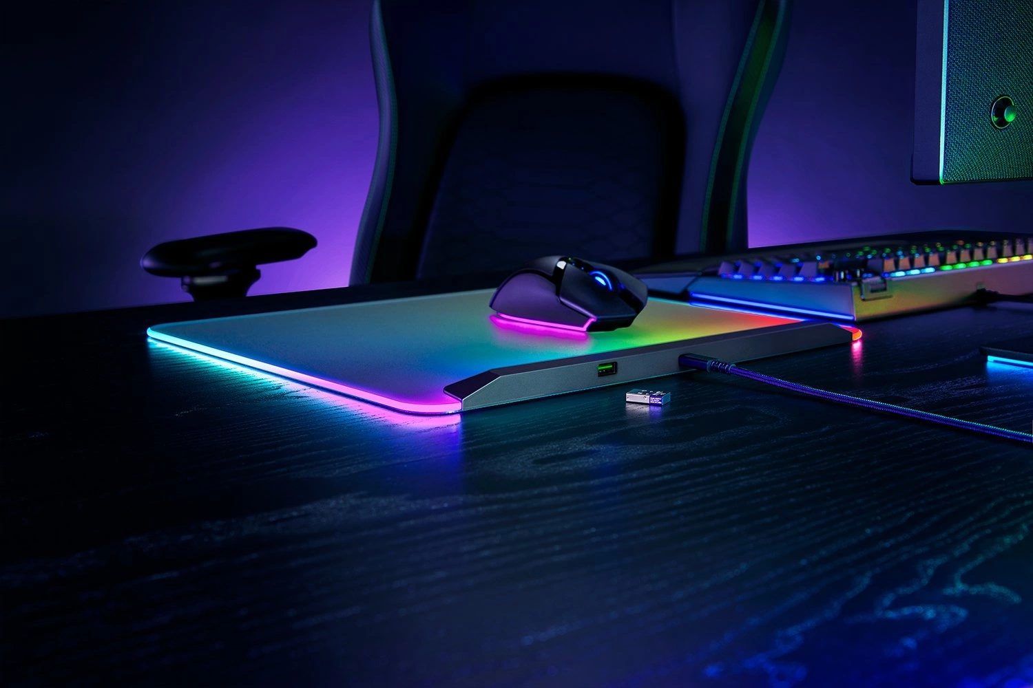 Коврик для мыши Razer V2 Pro черный/зеленый 278x360x4.6мм (RZ02-04920100-R3M1) — миниатюра 2