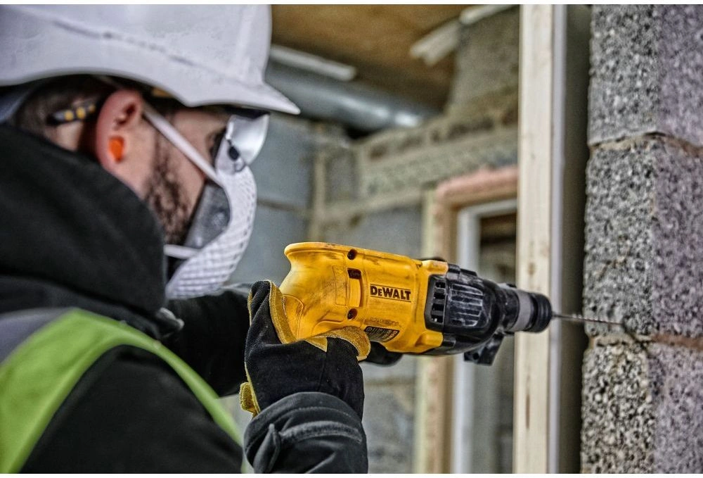 Перфоратор DeWalt D25033K-QS патрон:SDS-plus уд.:2.1Дж (кейс в комплекте) — миниатюра 2