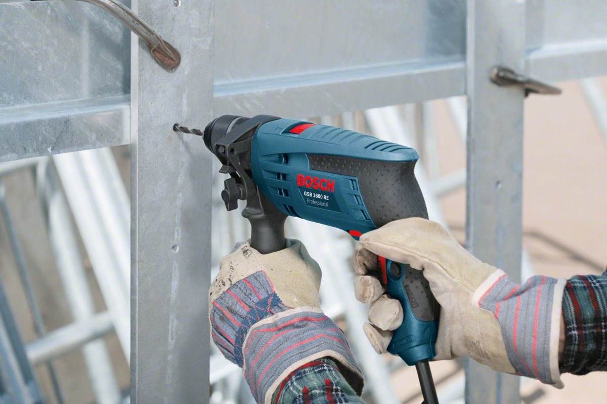 Дрель ударная Bosch GSB 1600 RE 701Вт патрон:быстрозажимной реверс (0601228200) — миниатюра 3
