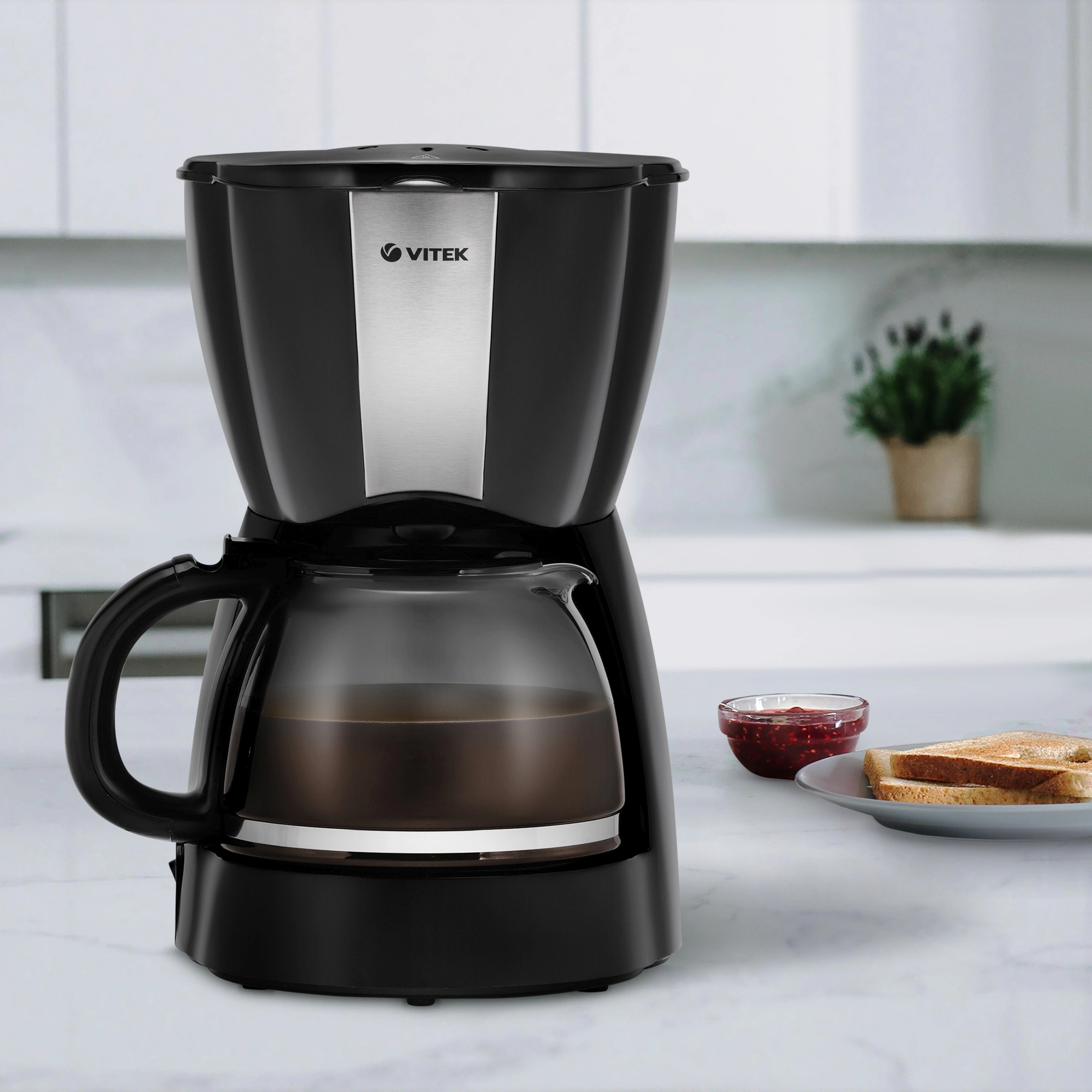 Кофеварка капельная Vitek VT-1503 BK 900Вт черный — миниатюра 6