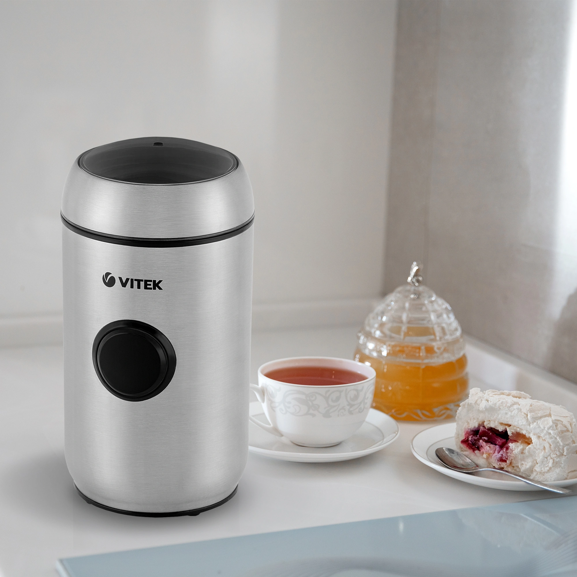 Кофемолка Vitek VT-7123 150Вт сист.помол.:ротац.нож вместим.:50гр стальной — миниатюра 3