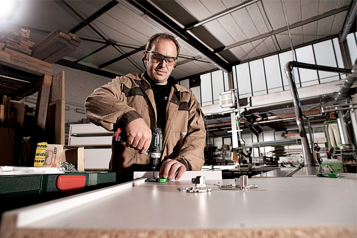 Дрель-шуруповерт Metabo Powermaxx BS Basic Set аккум. патрон:быстрозажимной (кейс в комплекте) (600080710) — миниатюра 9