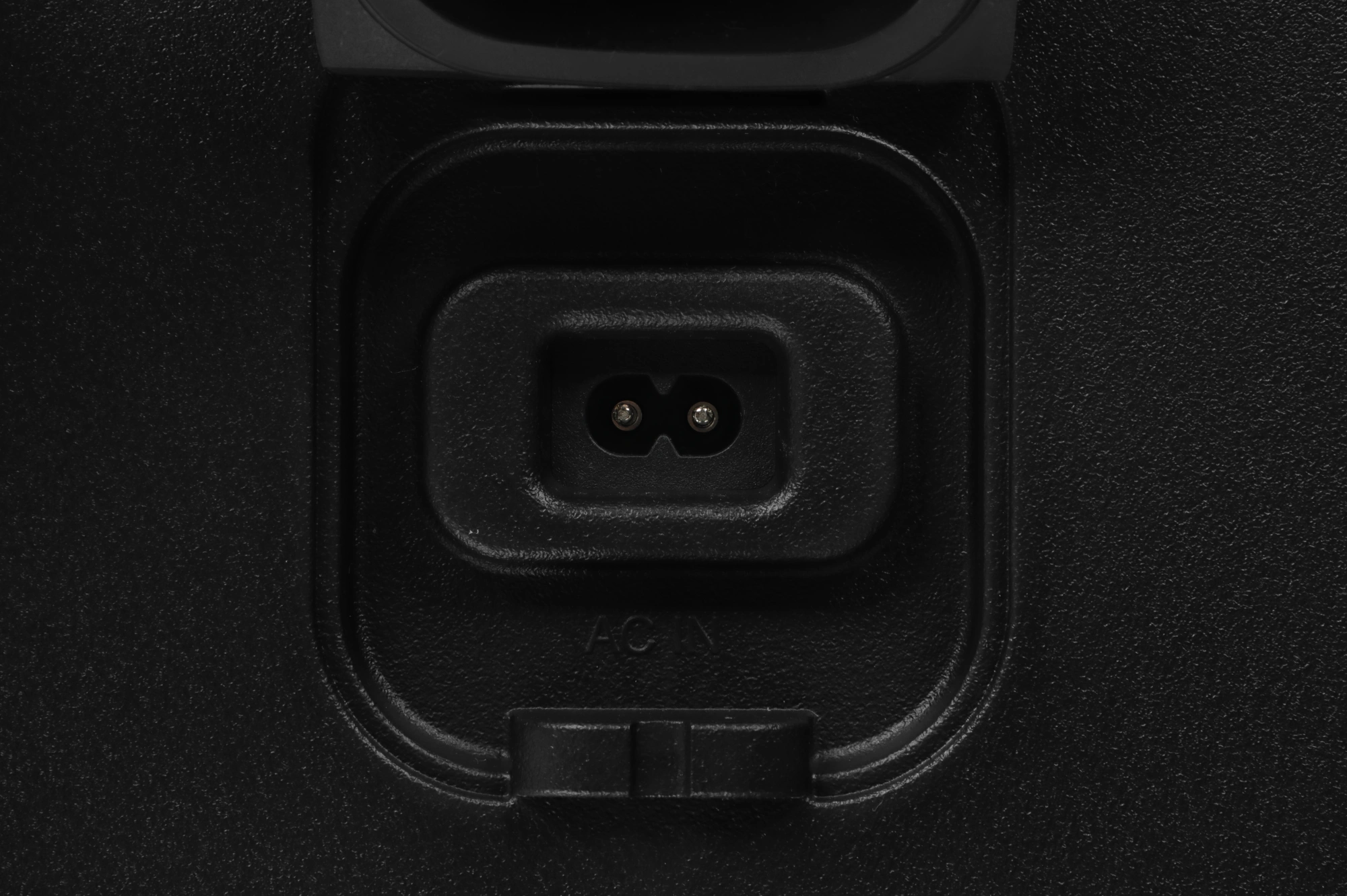 Минисистема LG XBOOM XL9T черный/красный 1000Вт USB BT — миниатюра 10