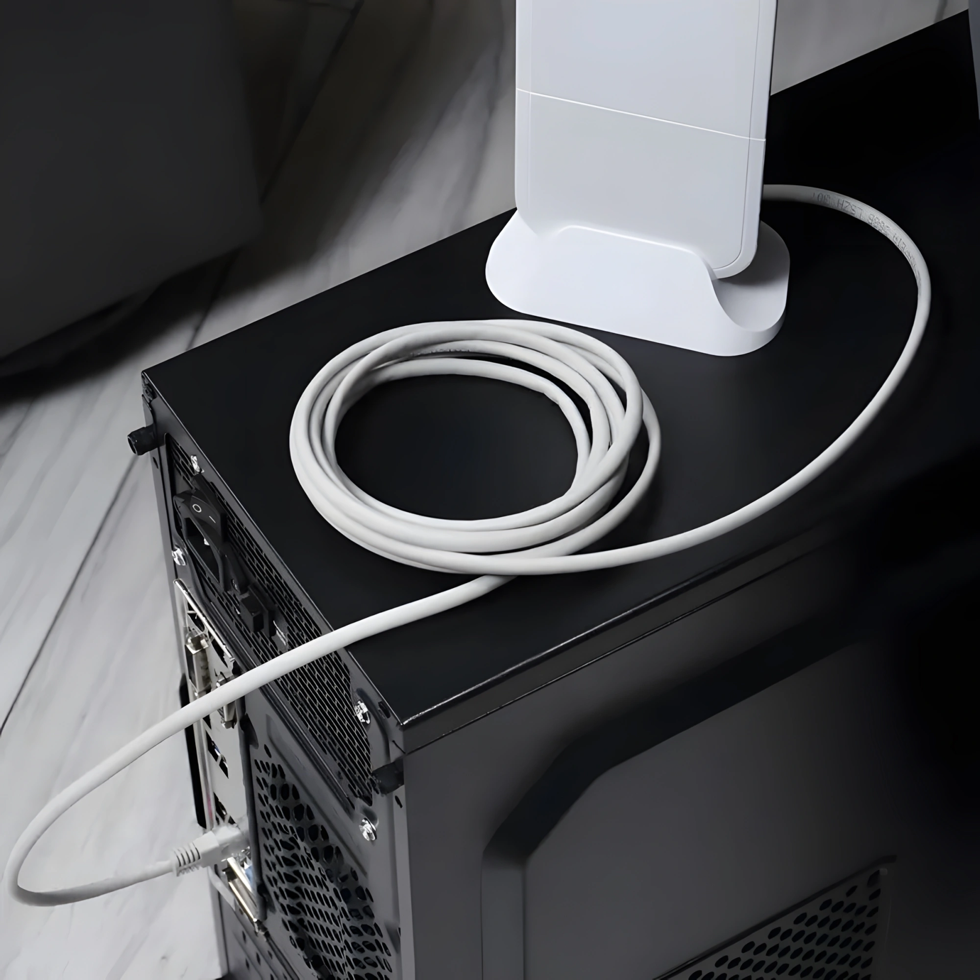 Патч-корд Rexant 18-8006 UTP RJ-45 вил.-вилка RJ-45 кат.5E 3м серый LSZH — миниатюра 4