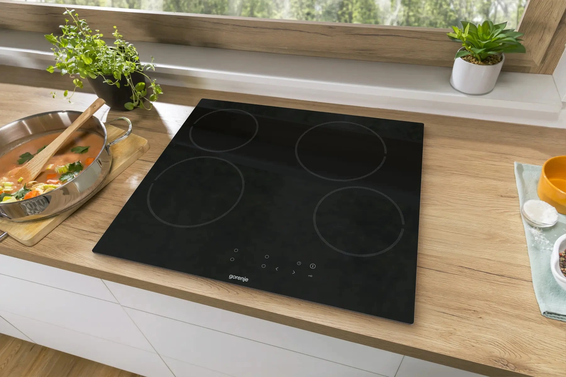 Варочная поверхность Gorenje ECT641BSCE черный — миниатюра 2