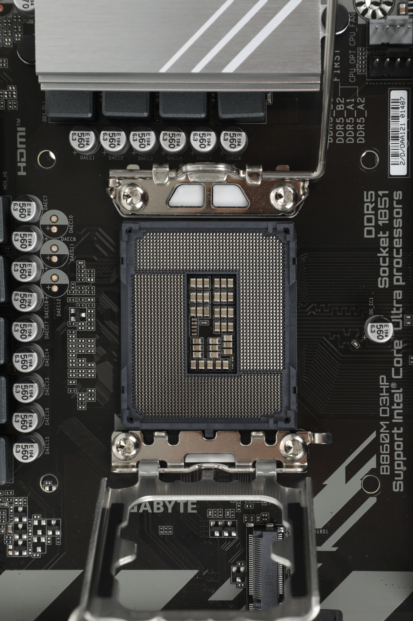 Материнская плата Gigabyte B860M D3HP Soc-1851 Intel B860 4xDDR5 mATX AC`97 8ch(7.1) GbLAN RAID+HDMI+DP — миниатюра 4