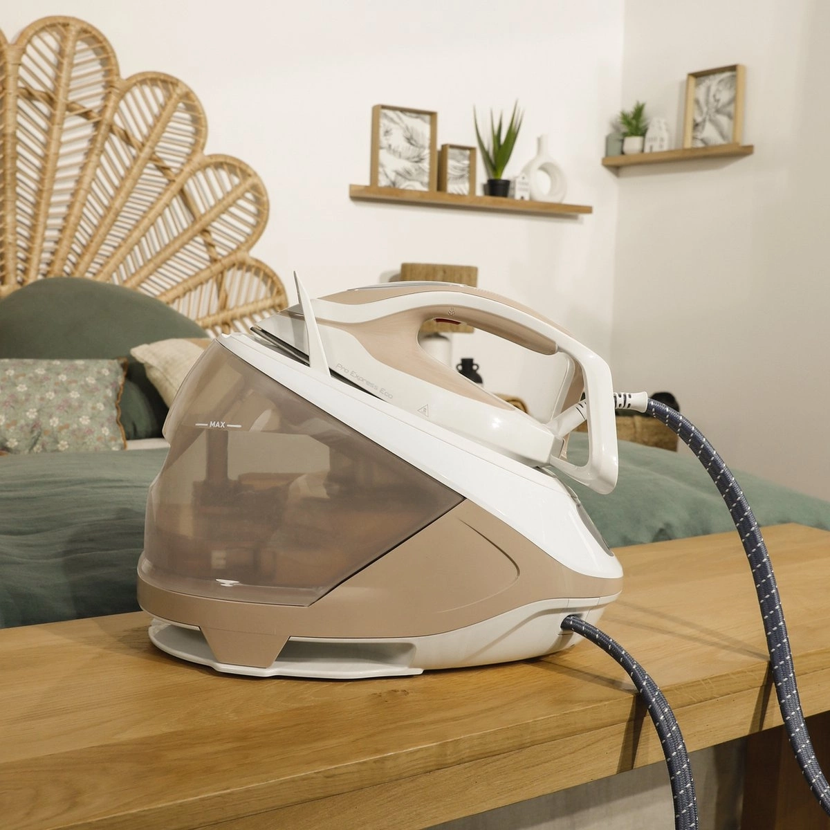 Парогенератор Tefal Pro Express Eco GV9E22E0 2200Вт коричневый/белый — миниатюра 5