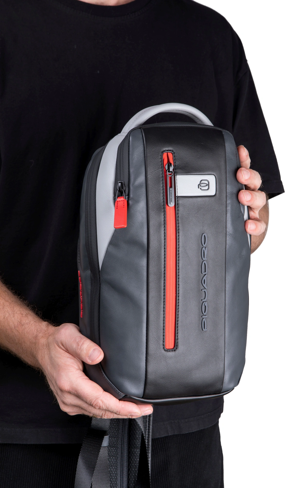 Рюкзак слинг Piquadro Urban CA6801UB00/GRN серый/черный натур.кожа — миниатюра 5