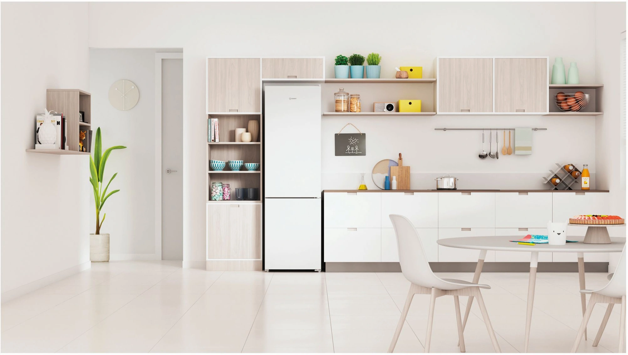 Холодильник Indesit ITR 4200 W 2-хкамерн. белый — миниатюра 10