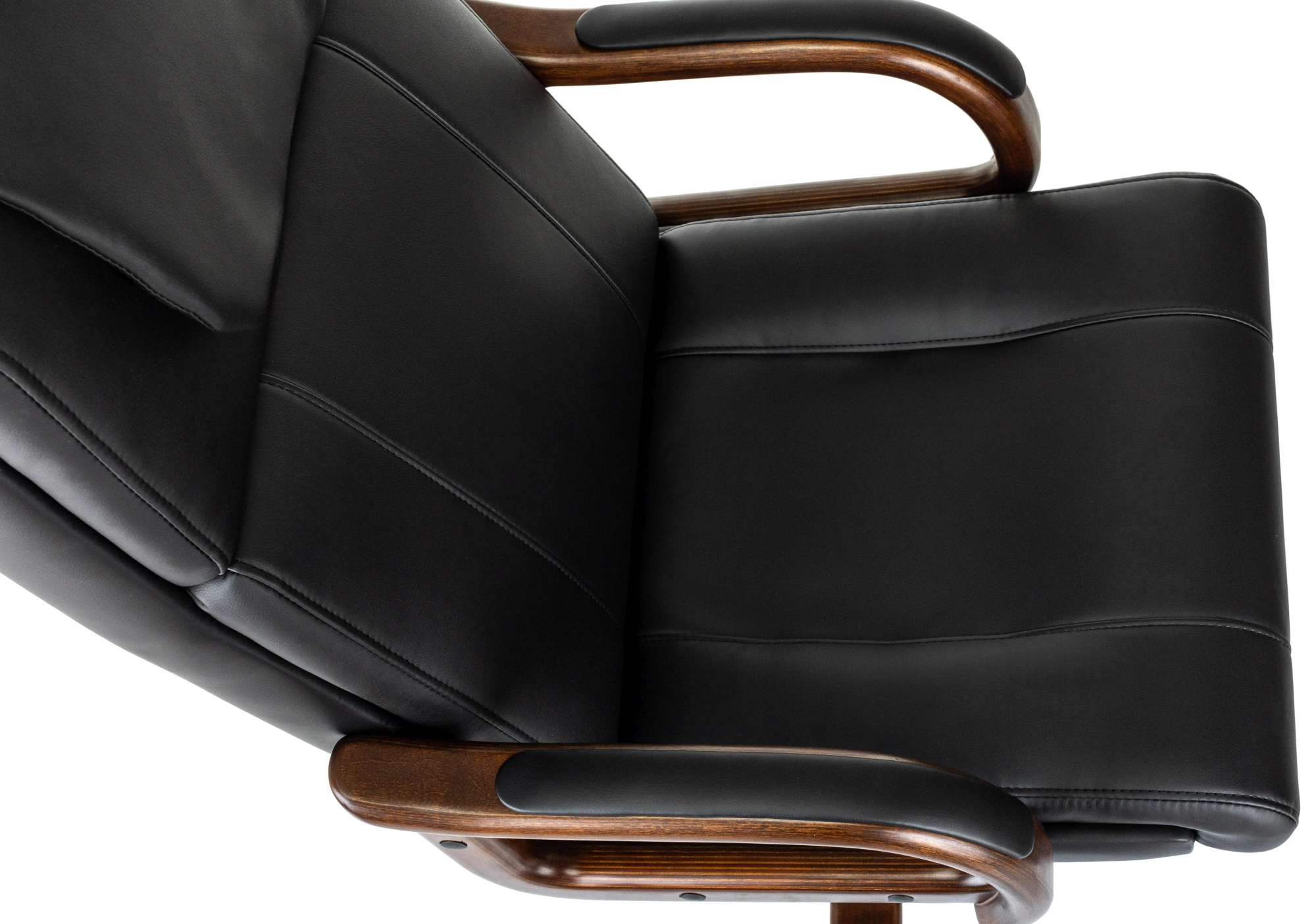 Кресло руководителя Бюрократ T-9933Walnut черный экокожа крестов. металл/дерево — миниатюра 7