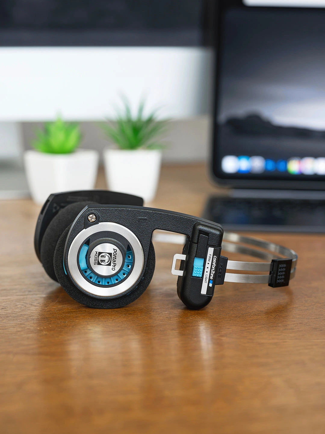 Гарнитура накладные Koss Porta Pro Wireless 2.0 черный/серебристый беспроводные bluetooth оголовье (80004324) — фото 1