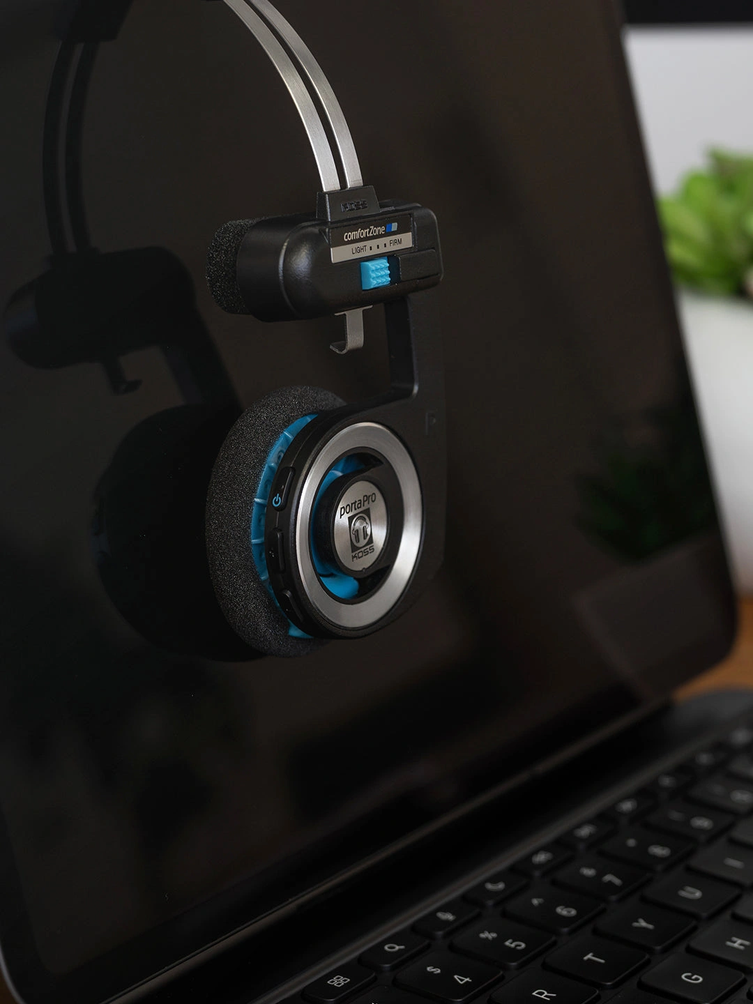 Гарнитура накладные Koss Porta Pro Wireless 2.0 черный/серебристый беспроводные bluetooth оголовье (80004324) — миниатюра 3