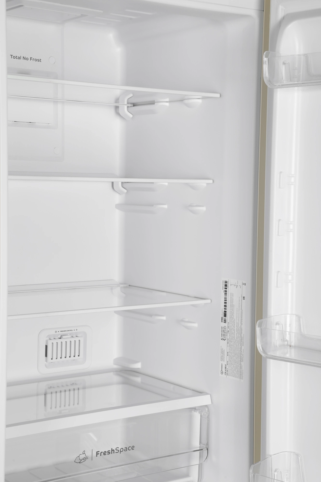 Холодильник Indesit ITR 4180 E 2-хкамерн. бежевый — миниатюра 12
