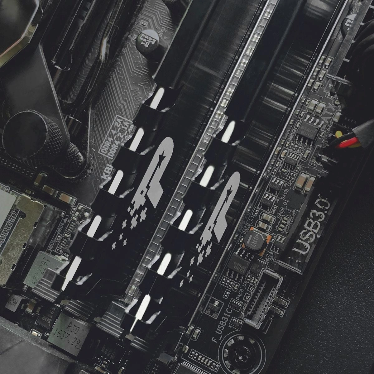 Память DDR4 16GB 3200MHz Patriot PSP416G3200H1 Signature Premium RTL PC4-25600 CL22 DIMM UDIMM 288-pin 1.2В dual rank с радиатором Ret — миниатюра 3