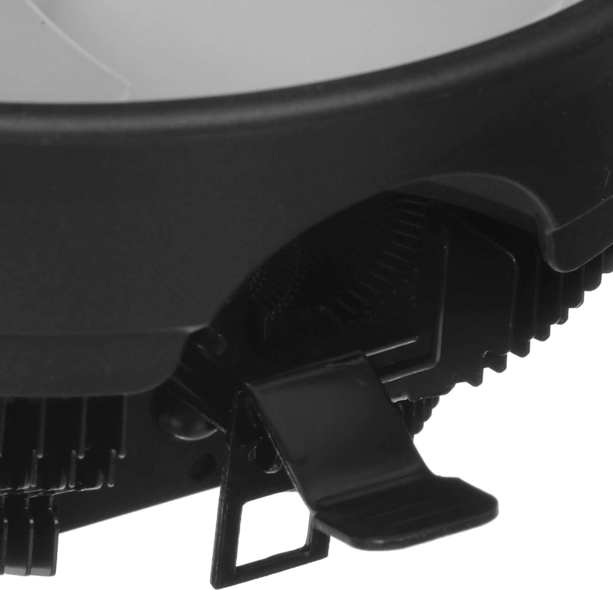 Устройство охлаждения(кулер) PcCooler E126M Pro RGB Soc-AM5/AM4/1200/1700/1851 черный 4-pin 29.8dB Al 90W 266gr Ret (R3-0120WBKSXX-GL) — миниатюра 8
