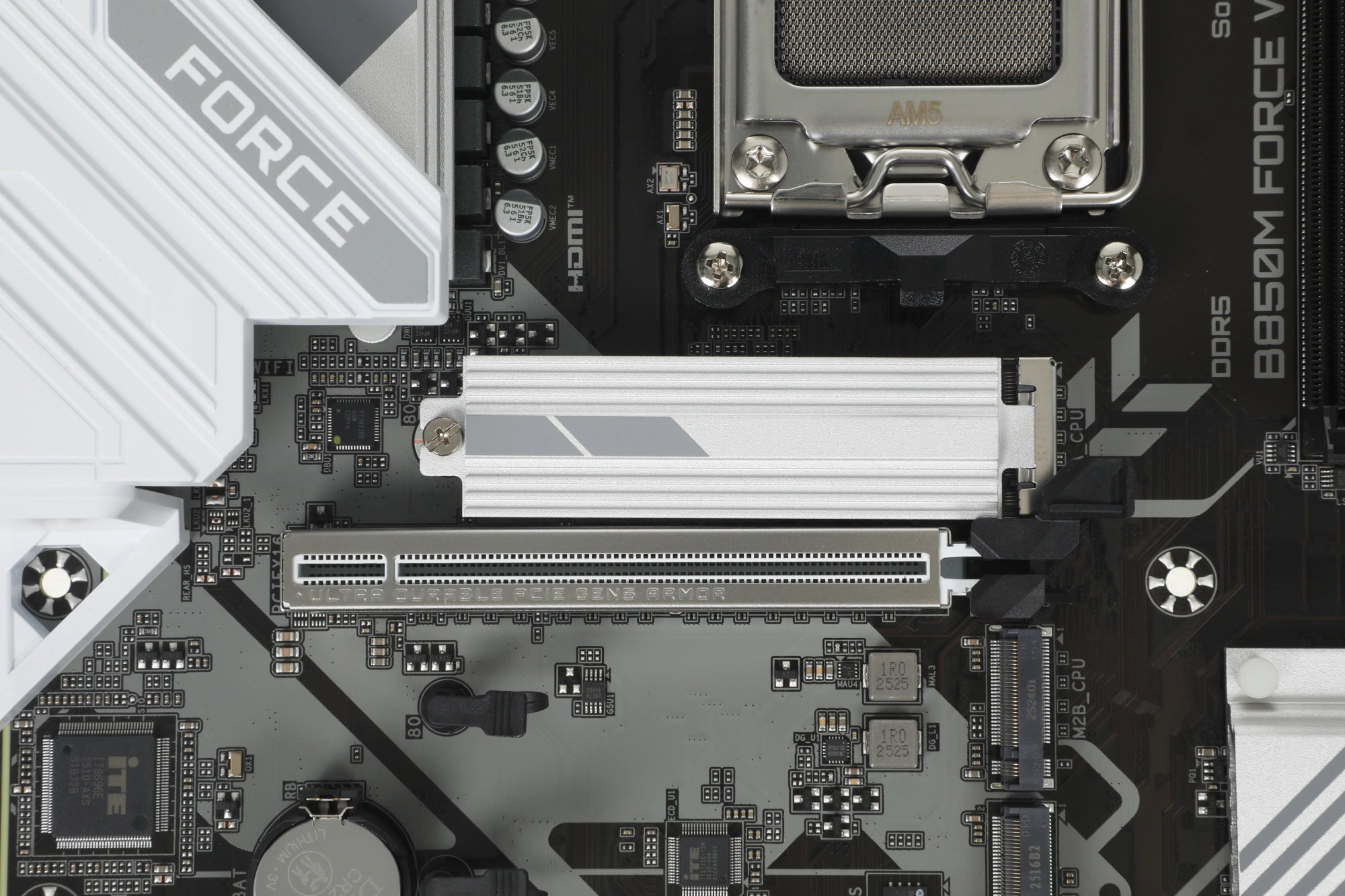 Материнская плата Gigabyte B850M FORCE WIFI6E Socket AM5 AMD B850 2xDDR5 mATX AC`97 8ch(7.1) 2.5Gg RAID+HDMI+DP — миниатюра 11