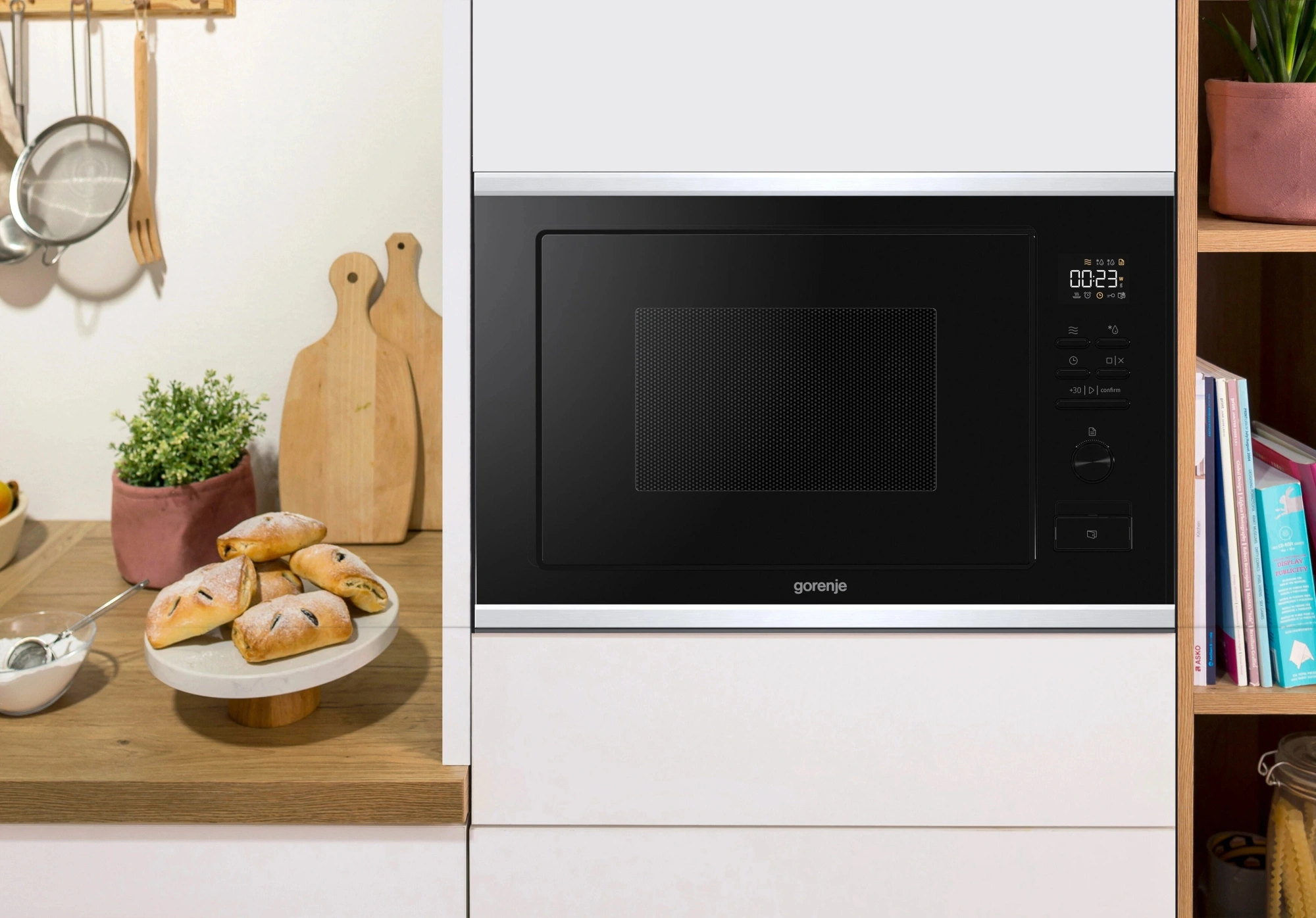 Микроволновая печь Gorenje BMX251M2BG 25л. 900Вт черный (встраиваемая) — миниатюра 9